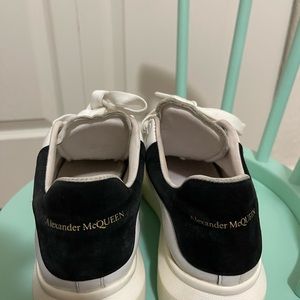 Alexander McQueen Oversized Sneaker